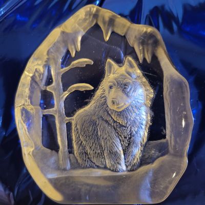 unknown clear-decor art