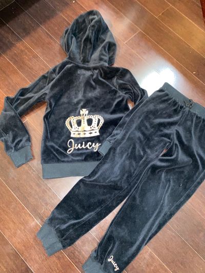 Juicy Black juicy velour zip up jacket and pants size 6x 6T/6