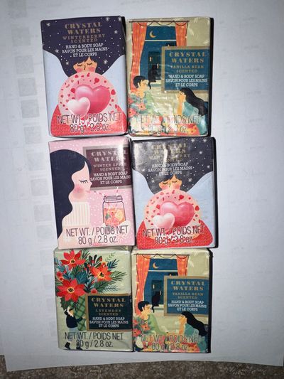 6 Bars of soap. All different scents 6 Bars of soap. All different scents