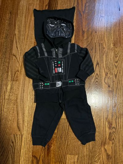 Carters 18m black joggers Star Wars 18m Vader zip up with removable cape 18-24 Months