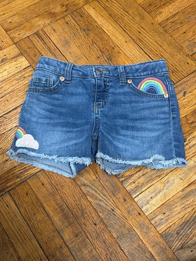 Cat and Jack 6/6x shorts Rainbow sequin patches 6T/6