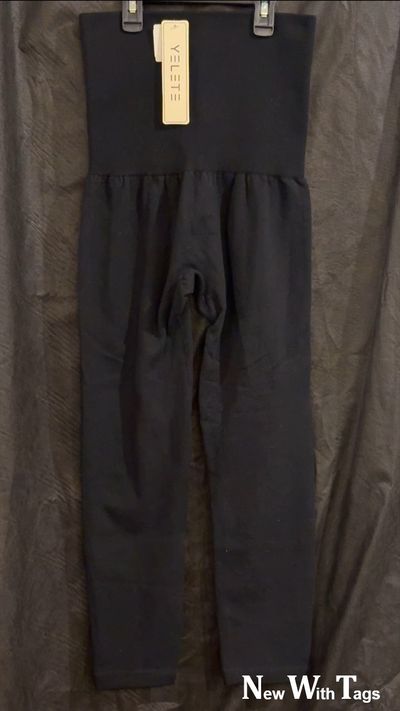 YELETE - NEW SIZE - PLUS SIZE BLACK Women's 1X