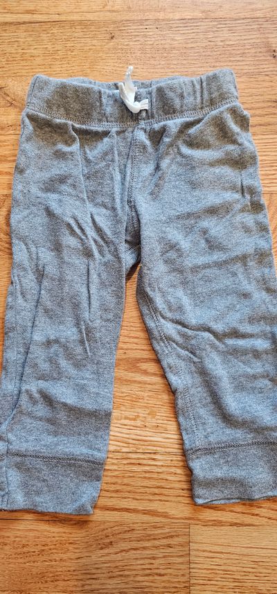 Carter's Like new lightweight cotton pants great for fall/sprig in gray 18 Months