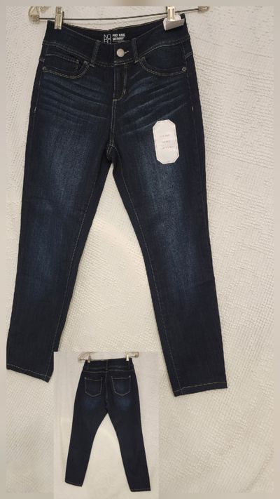 NEW NOBO Capri jeans  Women's 8
