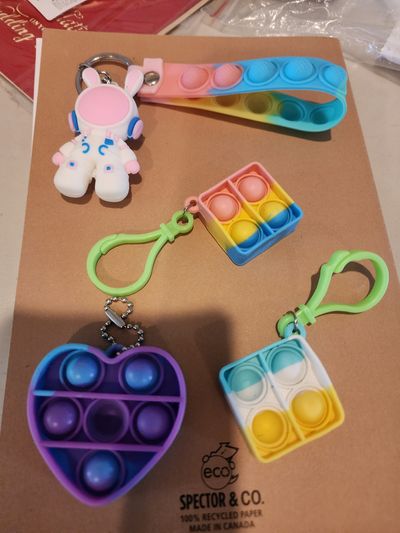 Lot of 4 pop-it keychains Lot of 4. pop-it keychains