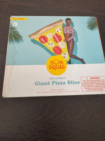 Brand new pizza float from sun squad