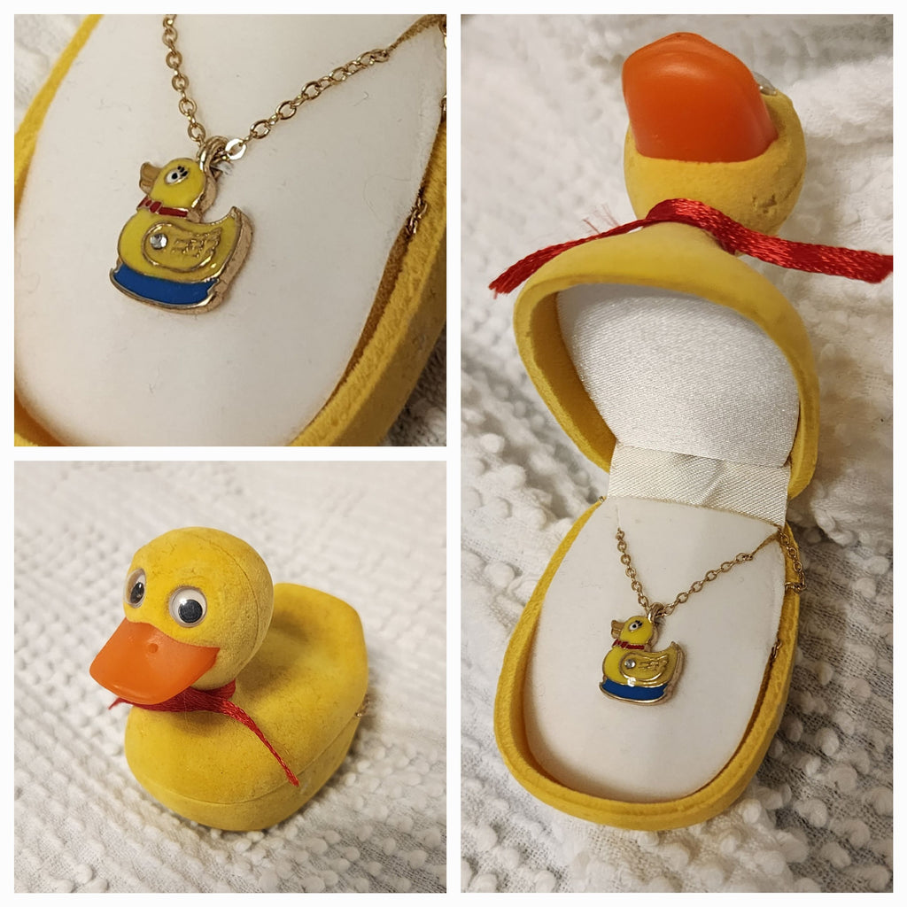 NEW DUCKIE NECKLACE