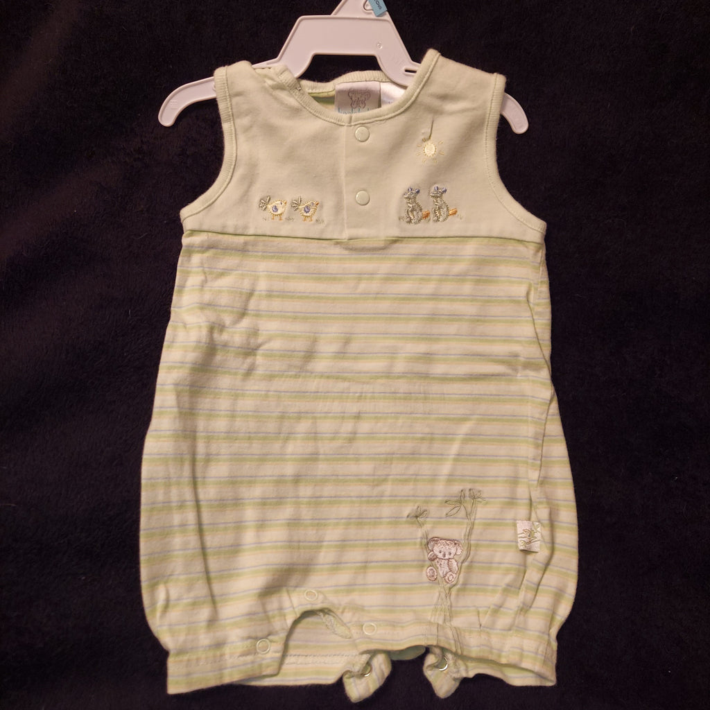 Green romper Green romper 6-9 Months