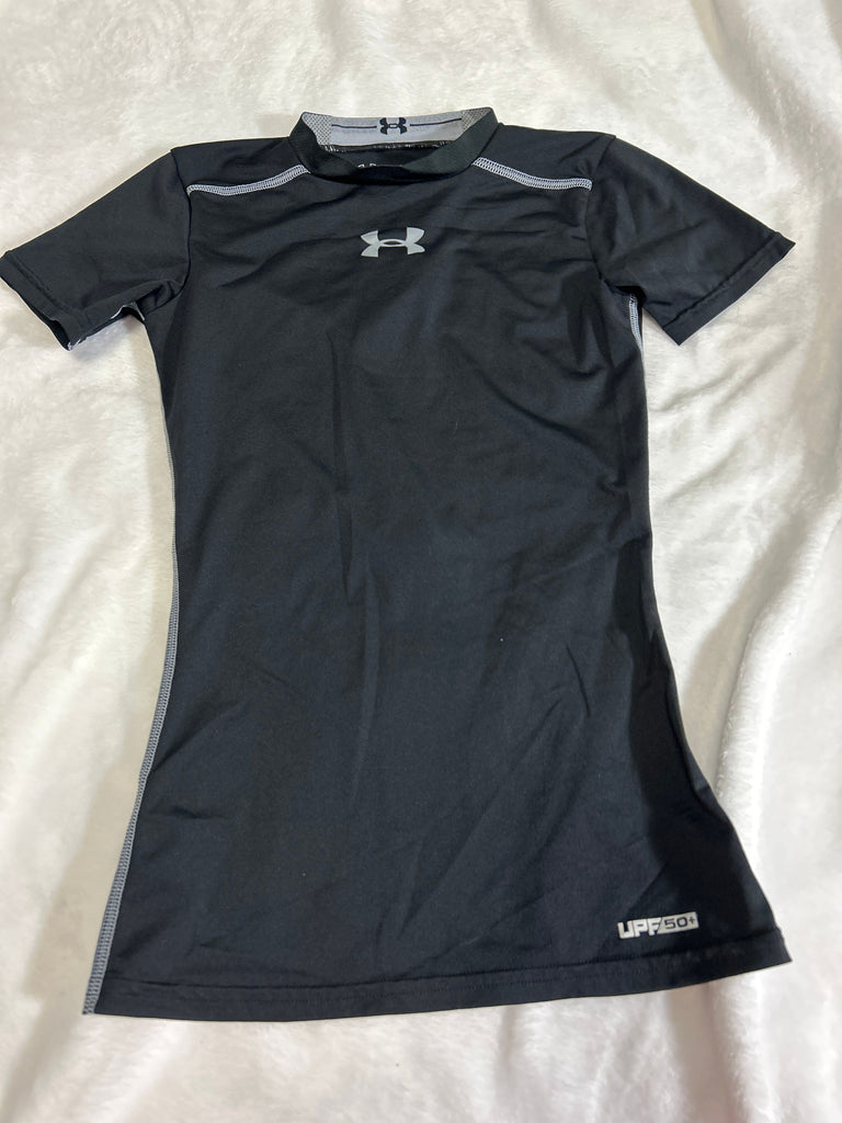 Under Armour Heat gear T-shirt 7-8